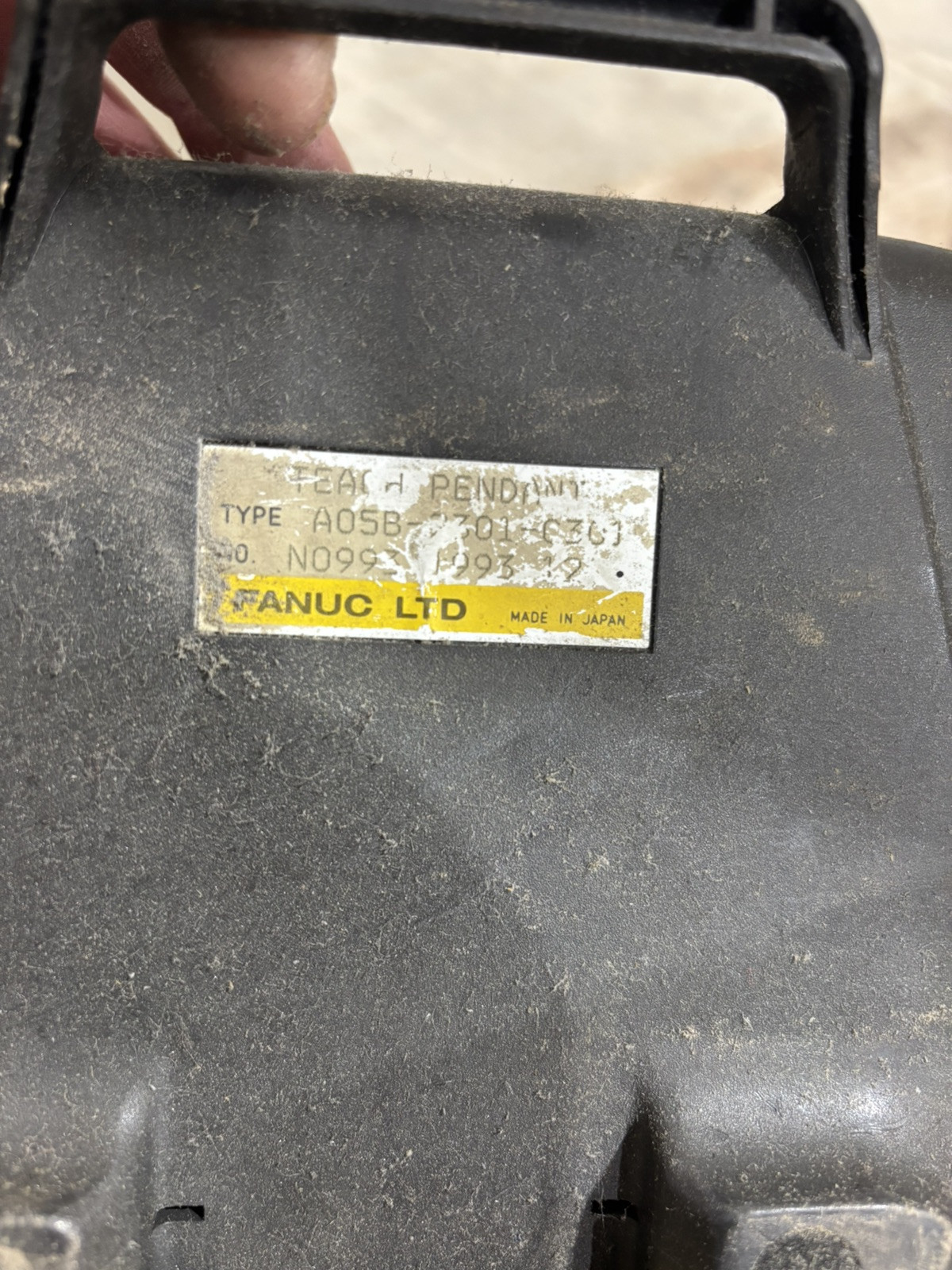 Fanuc M-6I Industrial Robot 6 Axis R-J2 Controller Teach Pendent Complete Unit
