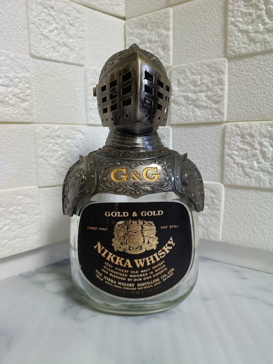 Nikka Whisky Gold&Gold Empty Bottle 760ml Knight Armor Special Grade Japan