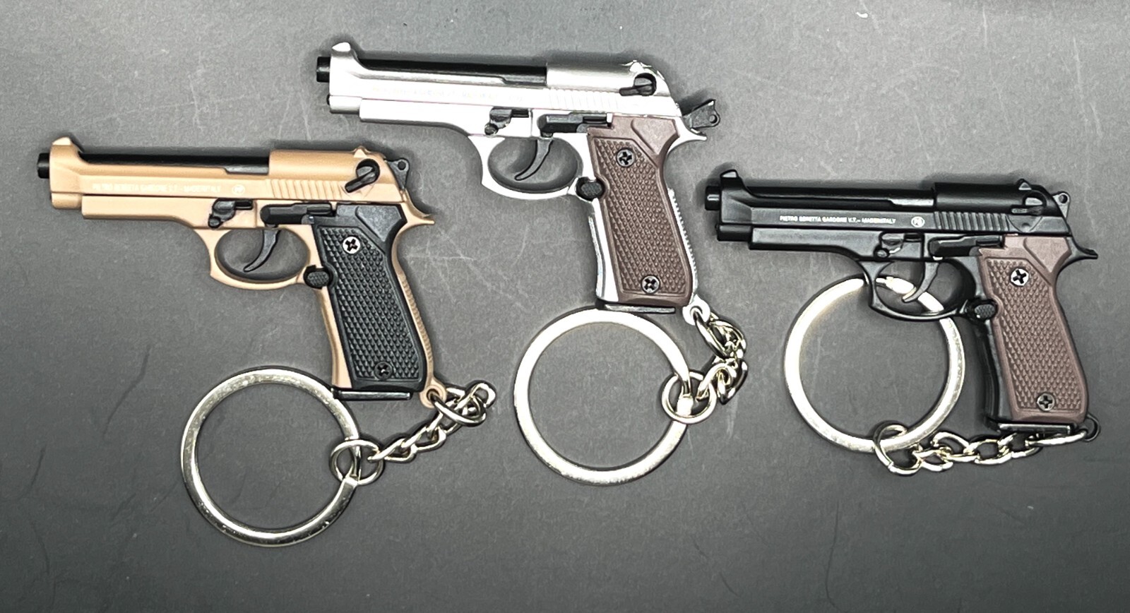 Mini 1:4 Scale Beretta 92FS Keychain Pistol Keychain for Him Metal Gun Keychain