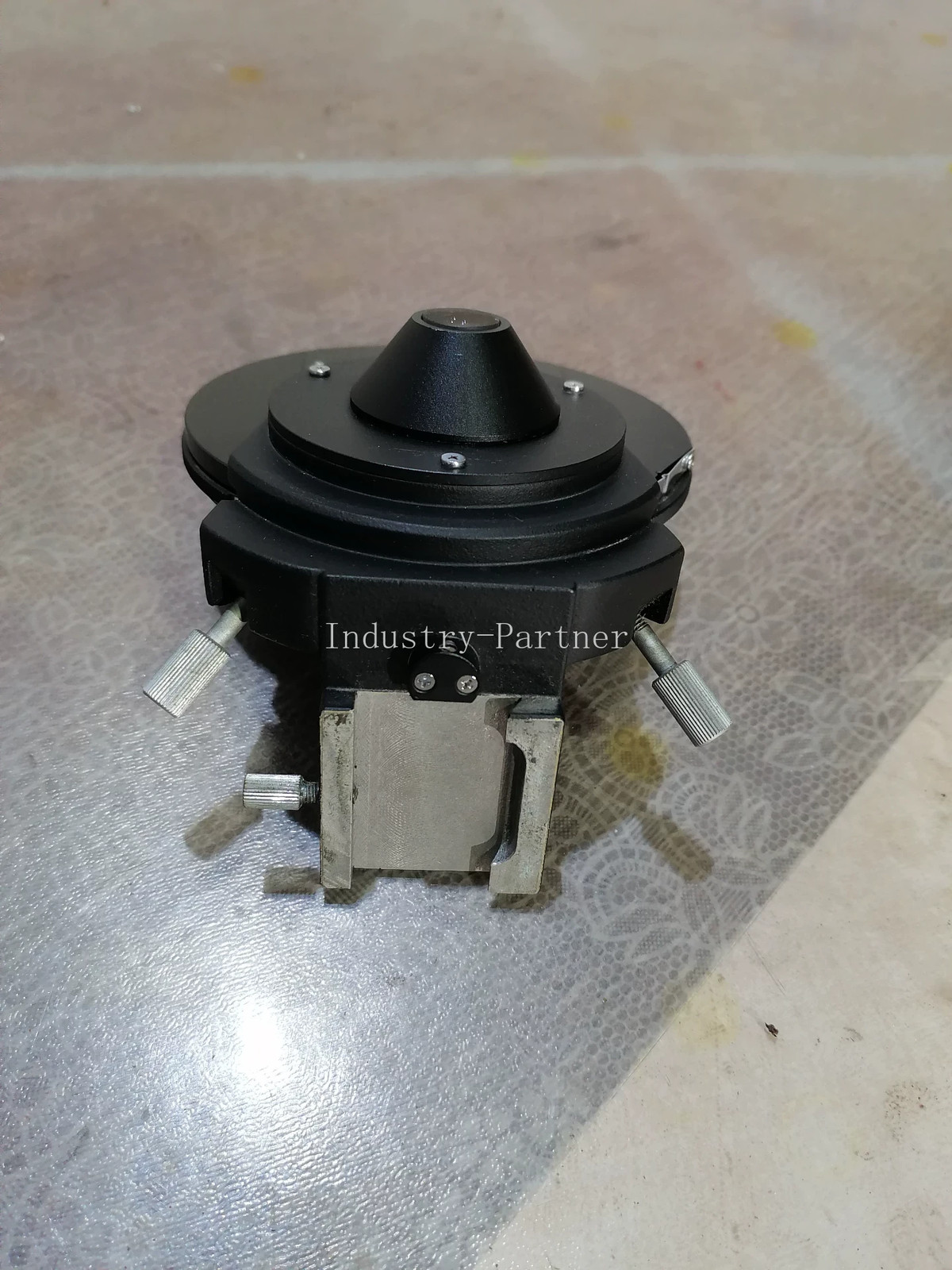 Nikon Phase Contrast Achromat 0.90 Condenser.