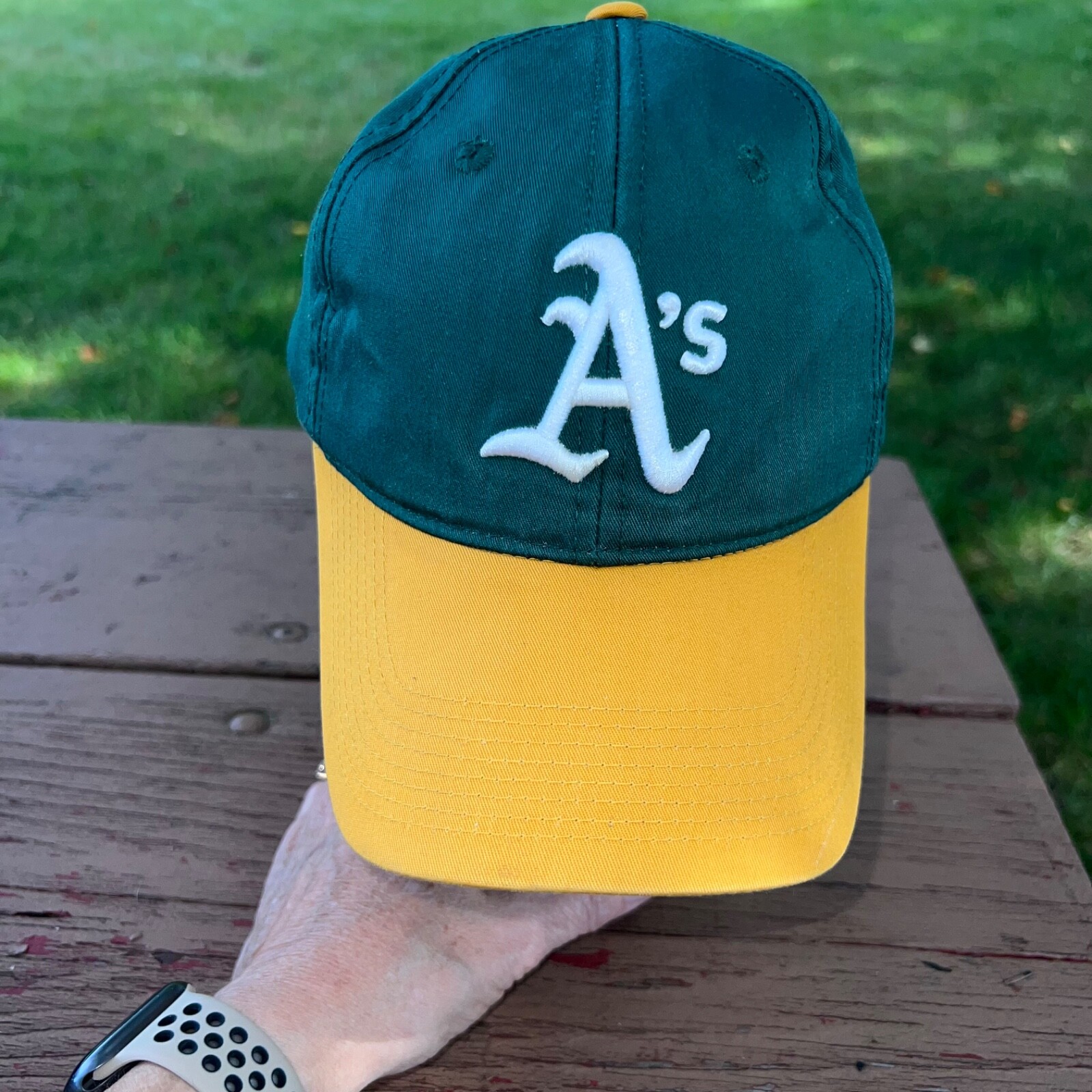 Oakland As Green with Yellow Team MLB Hat Cap Hook Loop VGC