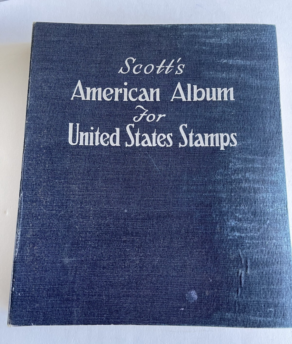 STAMP ALBUM SCOTT'S  EARLY MINT AND USED