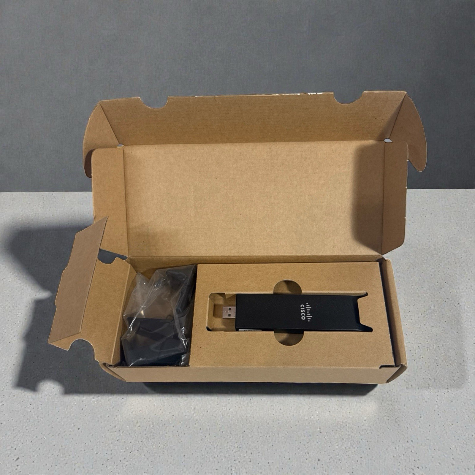 CISCO CP-CAM-C / CPCAMC IP Camera 9900 Series Phone Charcoal Gray New