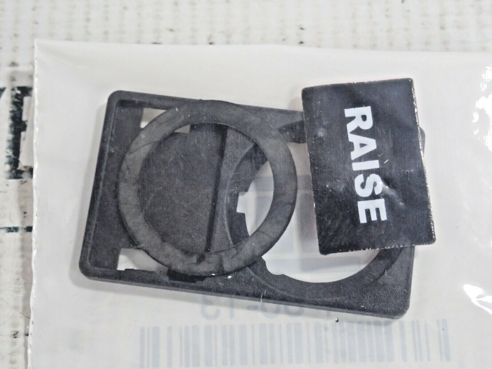 WEG APP30-13 22MM LEGEND PLATE W/HOLDER (RAISE) LOT OF 10