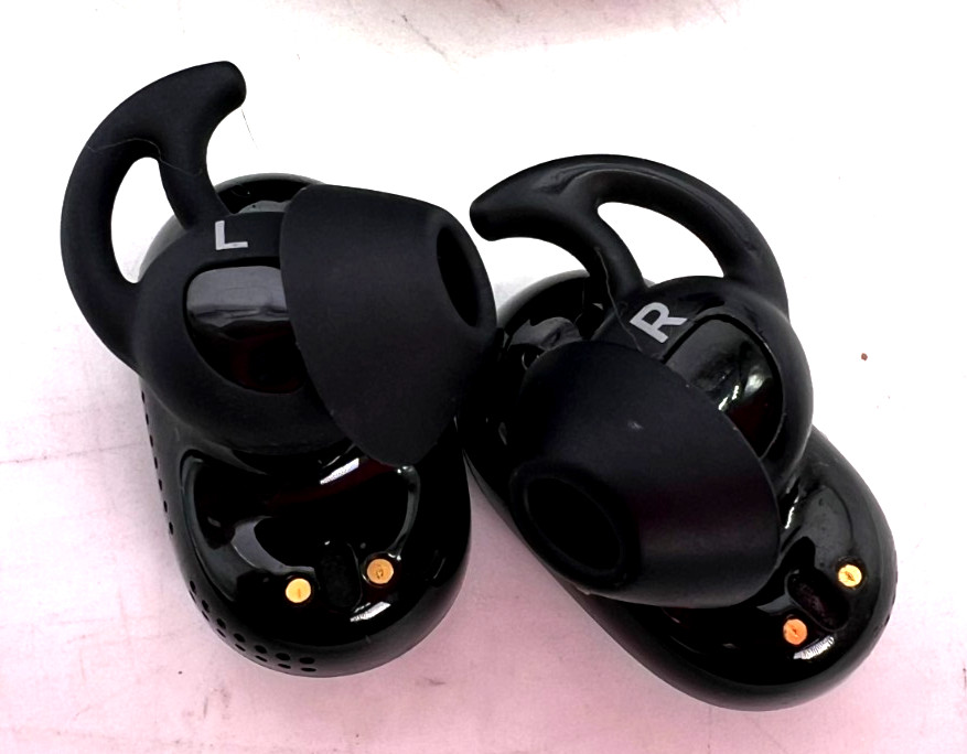 Bose 429708 QuietComfort True Wireless Bluetooth Headphones Earbuds - Black