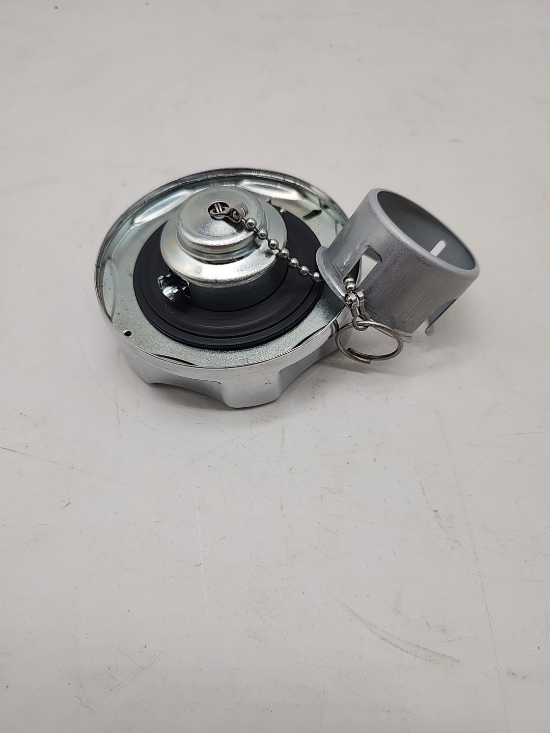 ***Honda*** Genuine GAS Tank Cap 17620-Z4H-030   GX160 GX200 GX240 GX270 GX390
