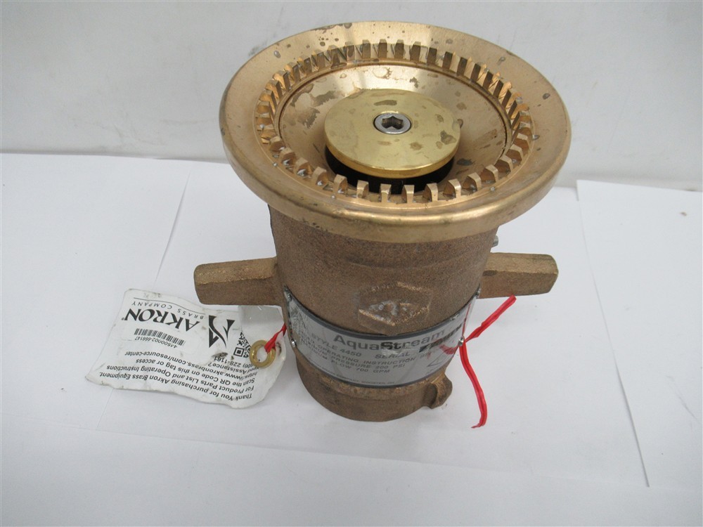 Akron 44500002, Master Stream w/ Teeth 2.5" NH Inlet, 200 PSI, 700 GPM