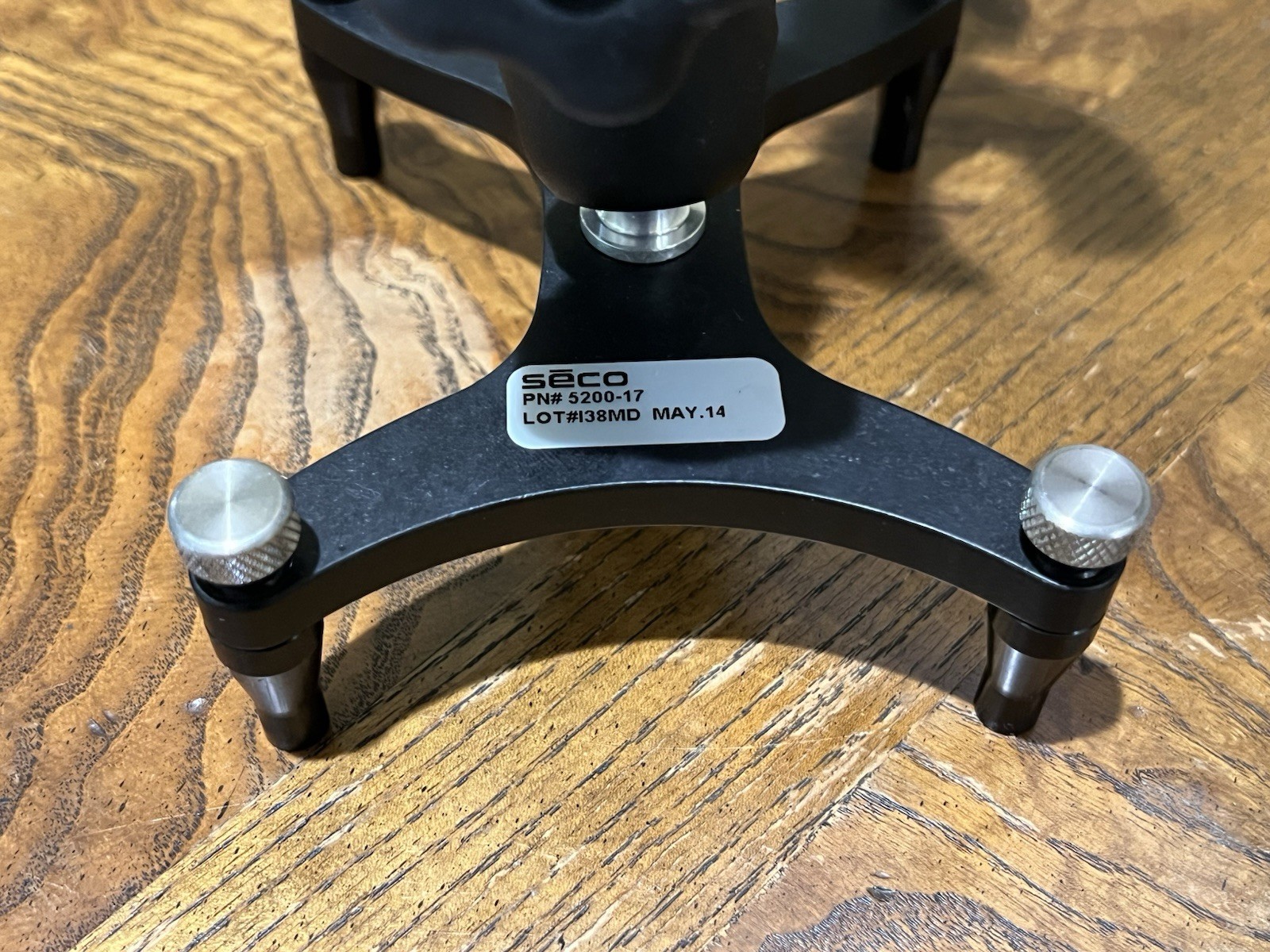 SECO 5200-17 Survey Mount Bracket & Socket Claw