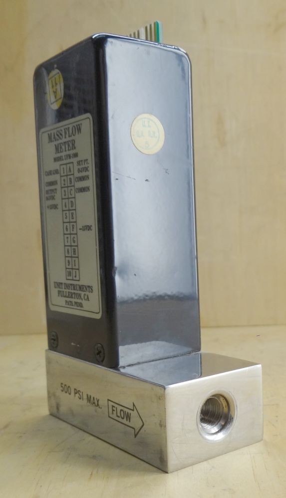 Unit UFM-1000 Mass Flow Controller Range 1 SLM Gas O2
