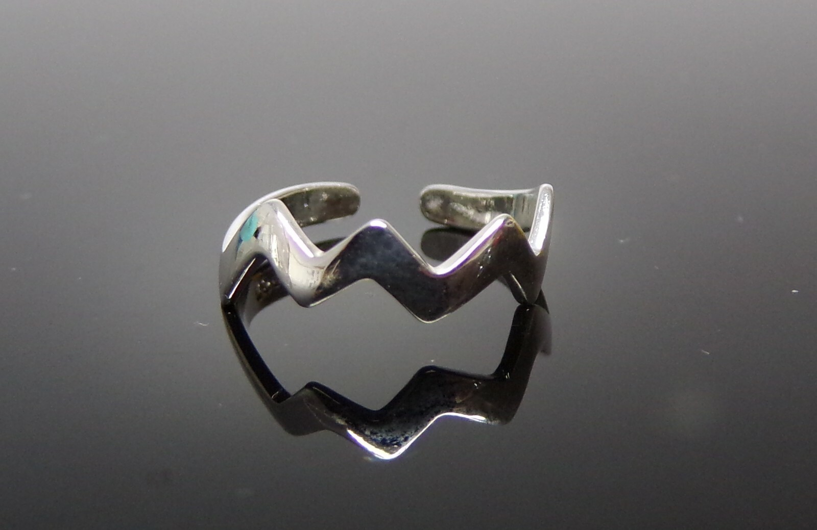 Handmade Solid 925 Sterling Silver Zig Zag Adjustable Toe Ring or Midi ring