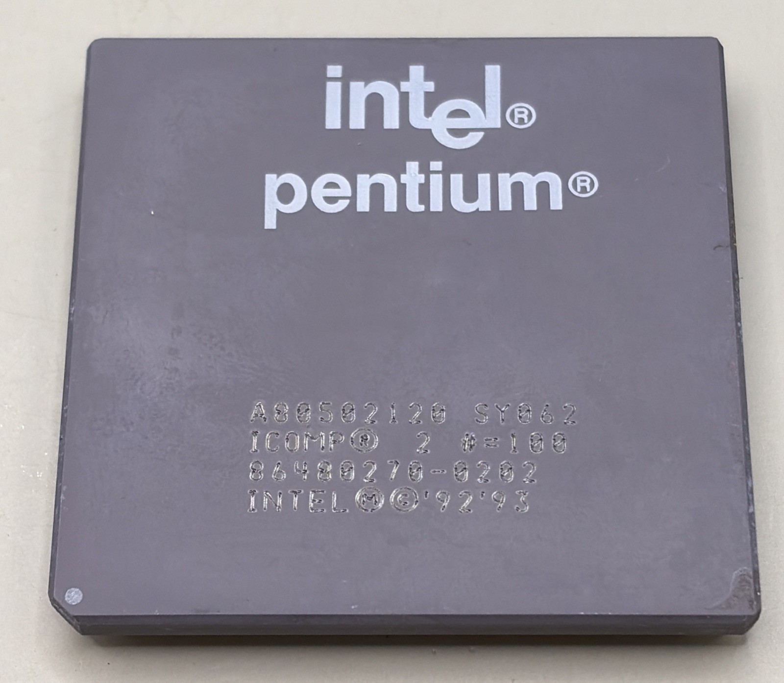 Intel Pentium 120 A80502120 SY062 Sockel/Socket 7 120MHz/60MHz CPU Processor