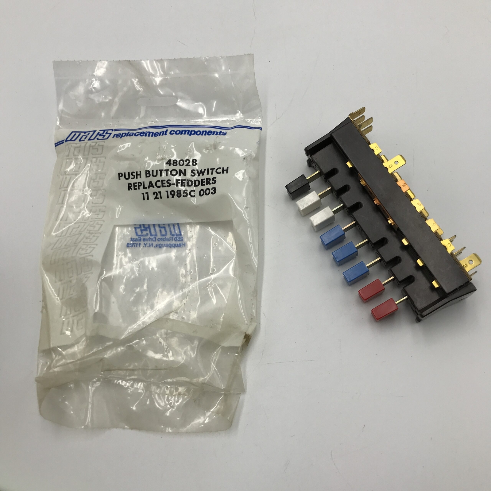 NEW Vtg FEDDERS Air Conditioner AC Parts PUSH BUTTON SWITCH 48028 ASP8128-331