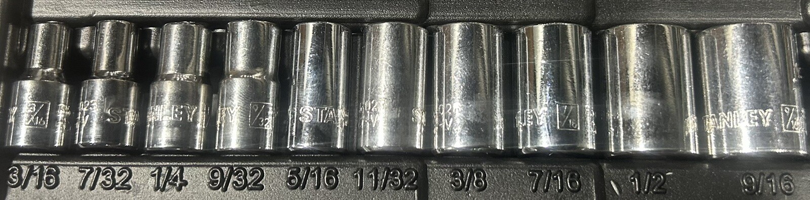 Stanley SAE Socket Set. 1/4” Drive Sockets. 6 Point. 11 Pieces. (NO CASE)