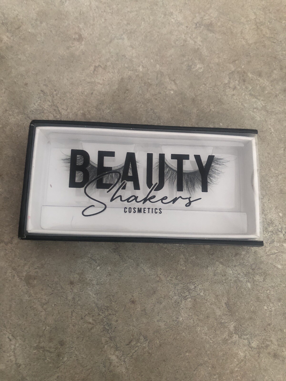Beauty Shakers Cosmetics Lashes NEW