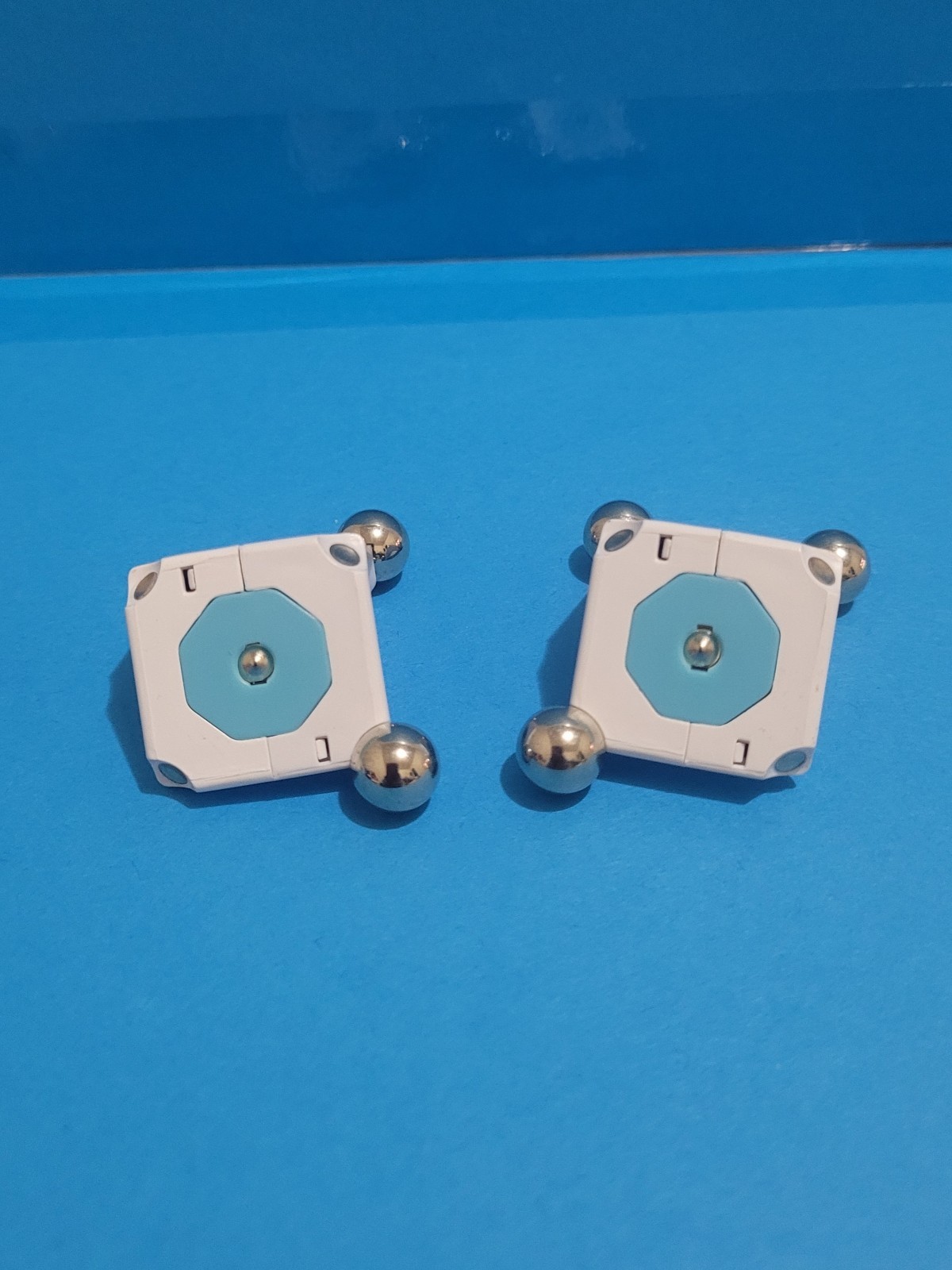 Moss Robot Construction System Exofabulatronixx 5200 Modular incomplete, 16 PCS.