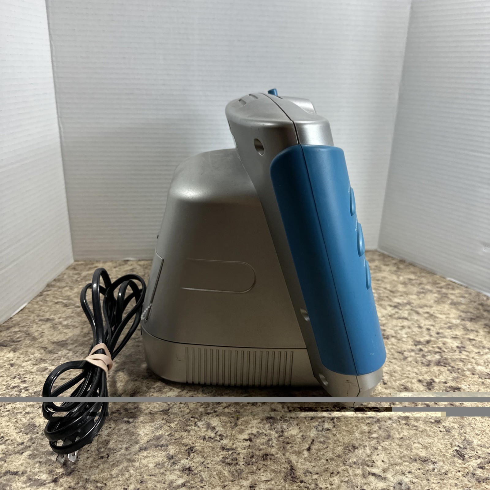 MTV Karaoke Machine SMGK-1000 The Singing Machine - Working W/ Mic