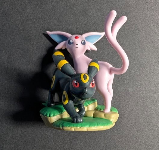 Umbreon & Espeon from Prismatic Figure Collection Box Official Pokemon Figure