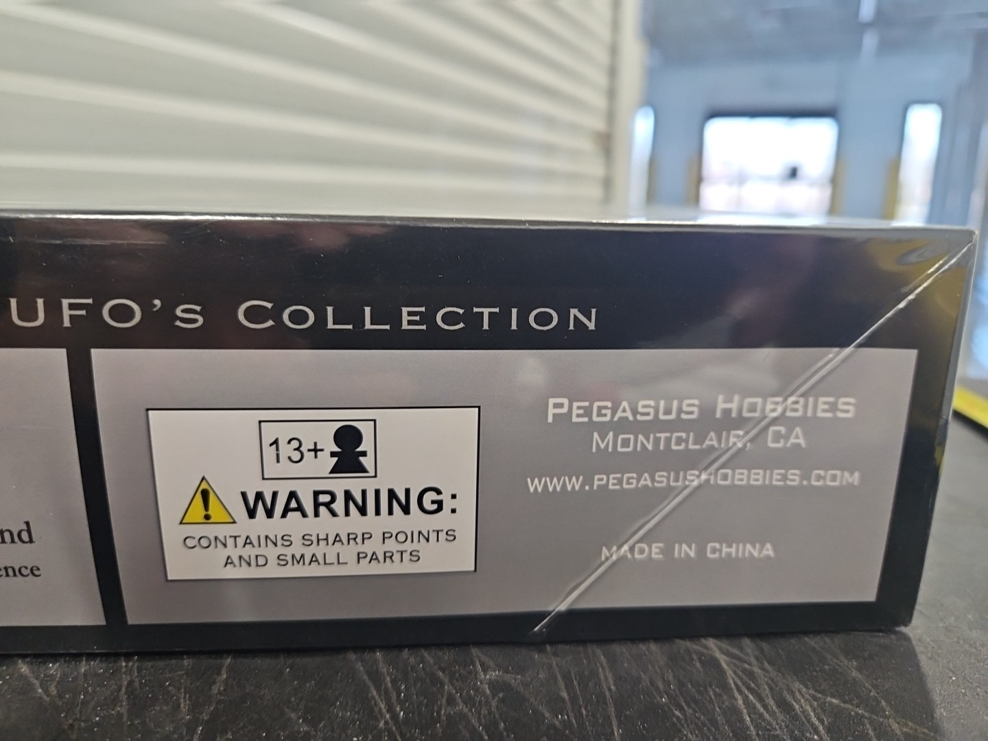 Pegasus 9100 Area 51 UFO A.E. 341.15B 1/72 Scale Plastic Model Kit. SEALED