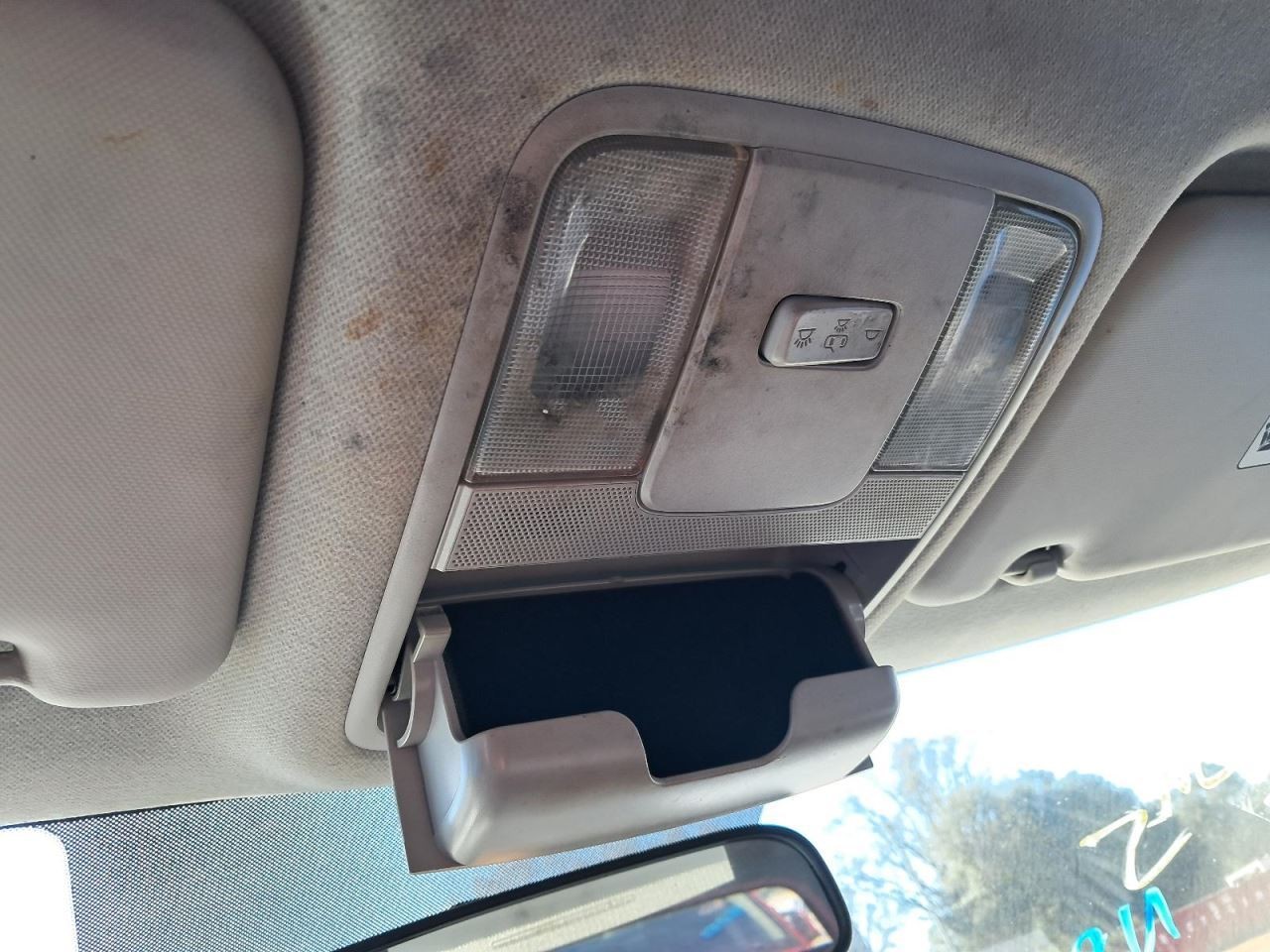 SOUL 2022 Glove Box 4836616