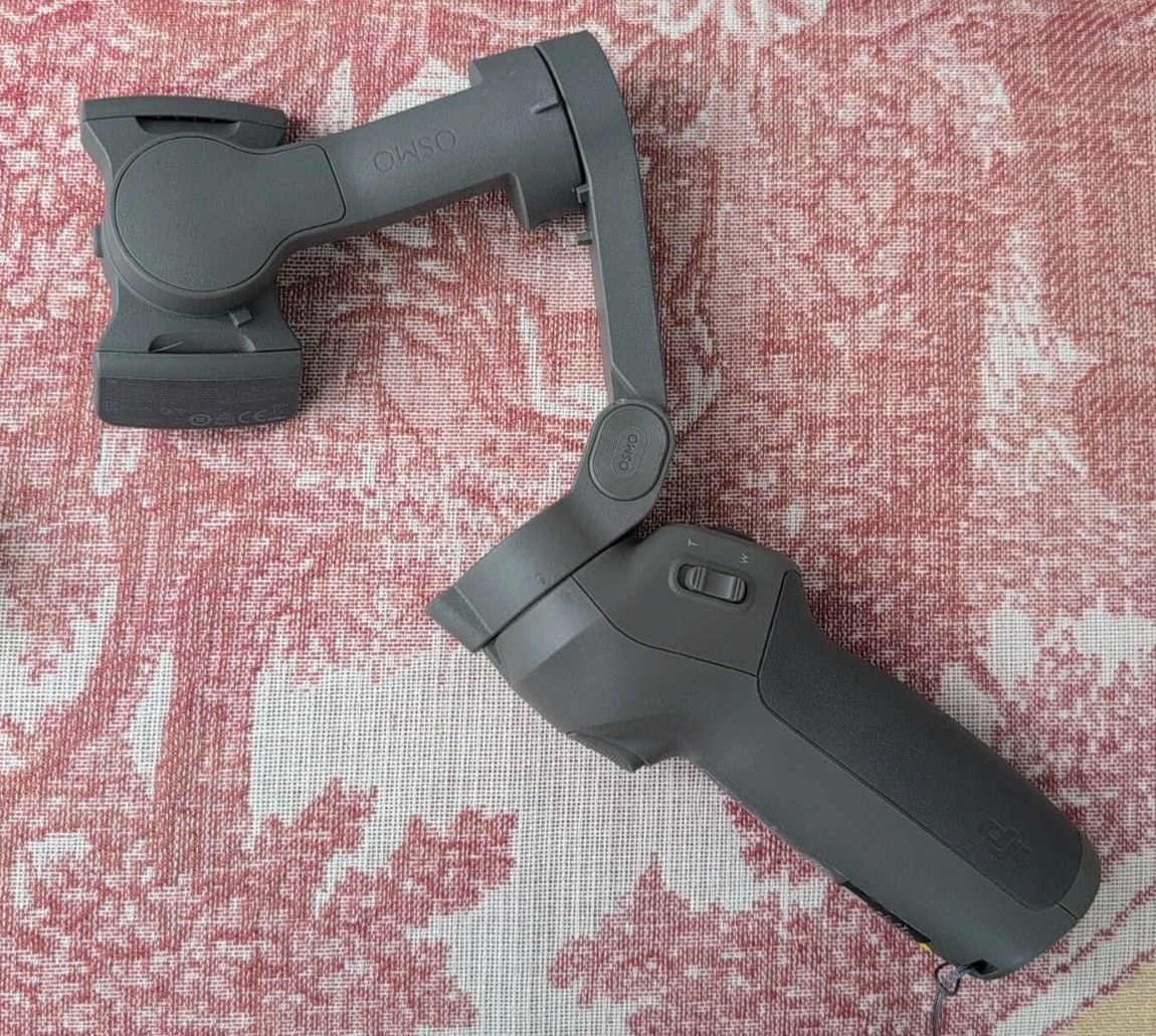DJI Osmo Mobile 3 Smartphone Gimbal Stabilizer Universal Compatibility EUC
