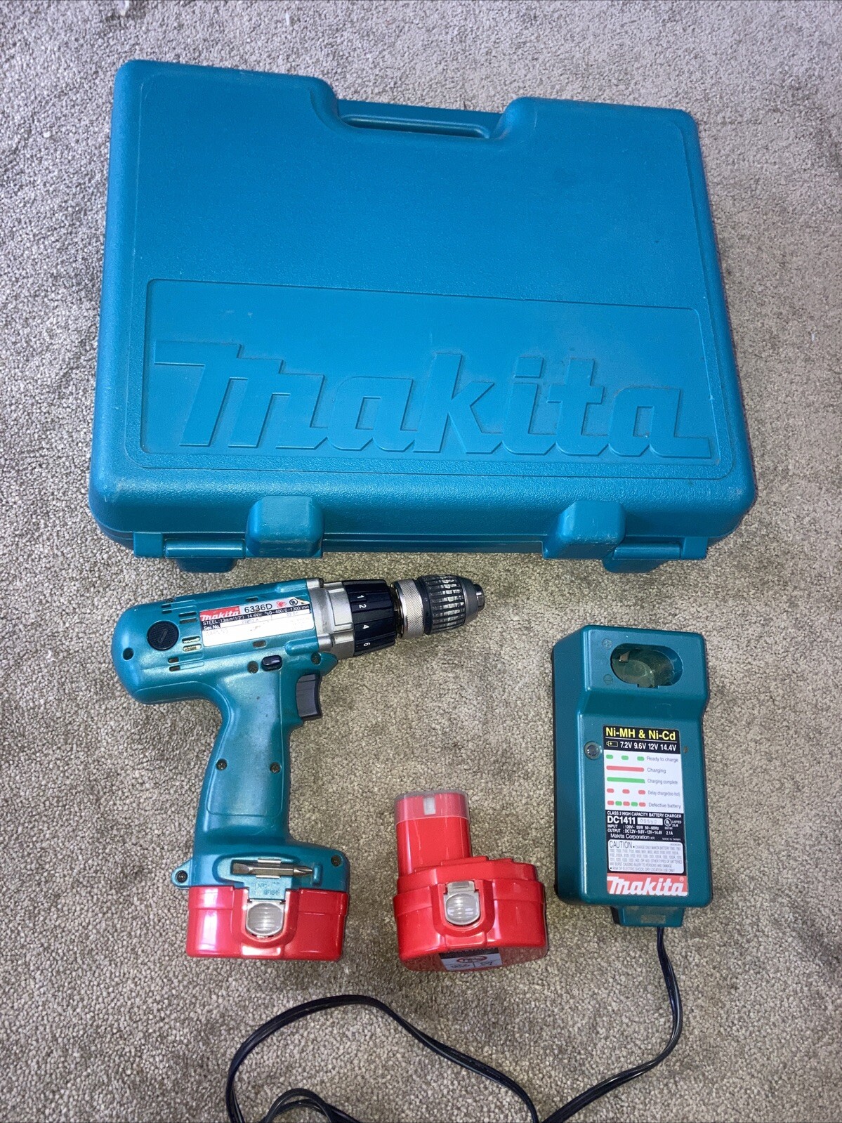 Makita 6336D Cordless 1/2" Drill, 2x 14.4V Fast Charge Batteries, Charger &Case