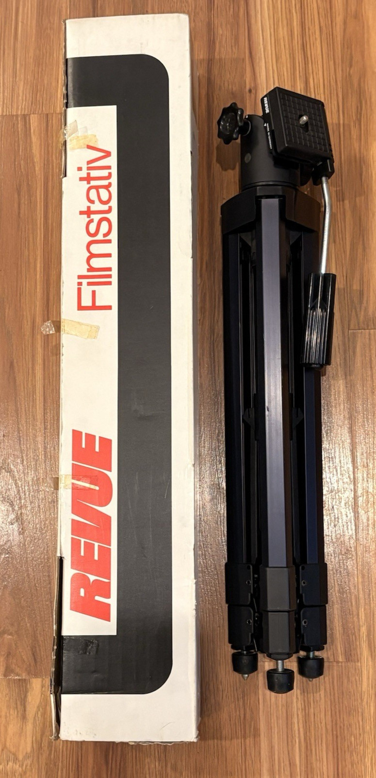 Revue 1642 Tripod Stand Tripode Tripod Large IN Black w/ Original Box NOS NICE!