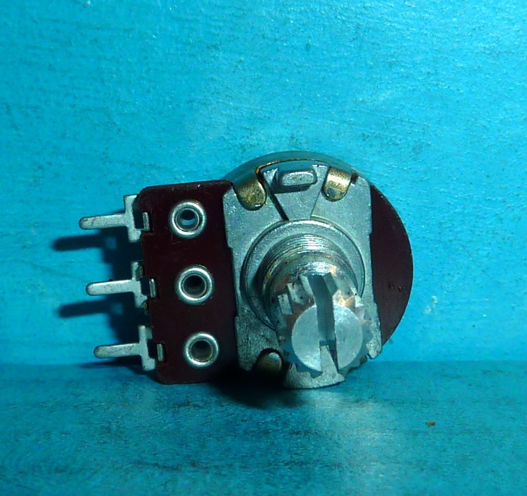 OEM Marantz RK01030420 Potentiometer NOS