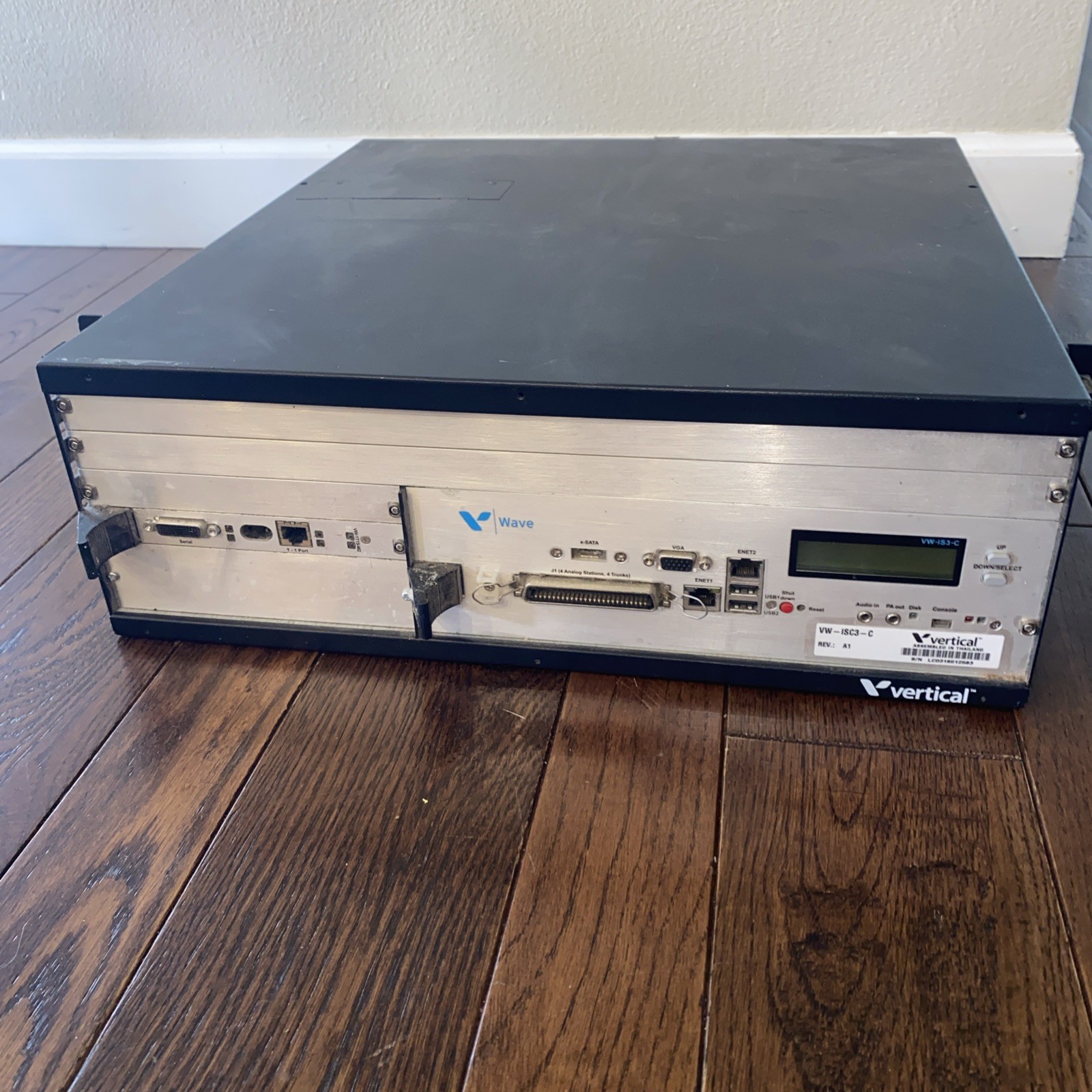 Vertical Wave IP2500 Chassis w/ 1x VW-ISC3-C