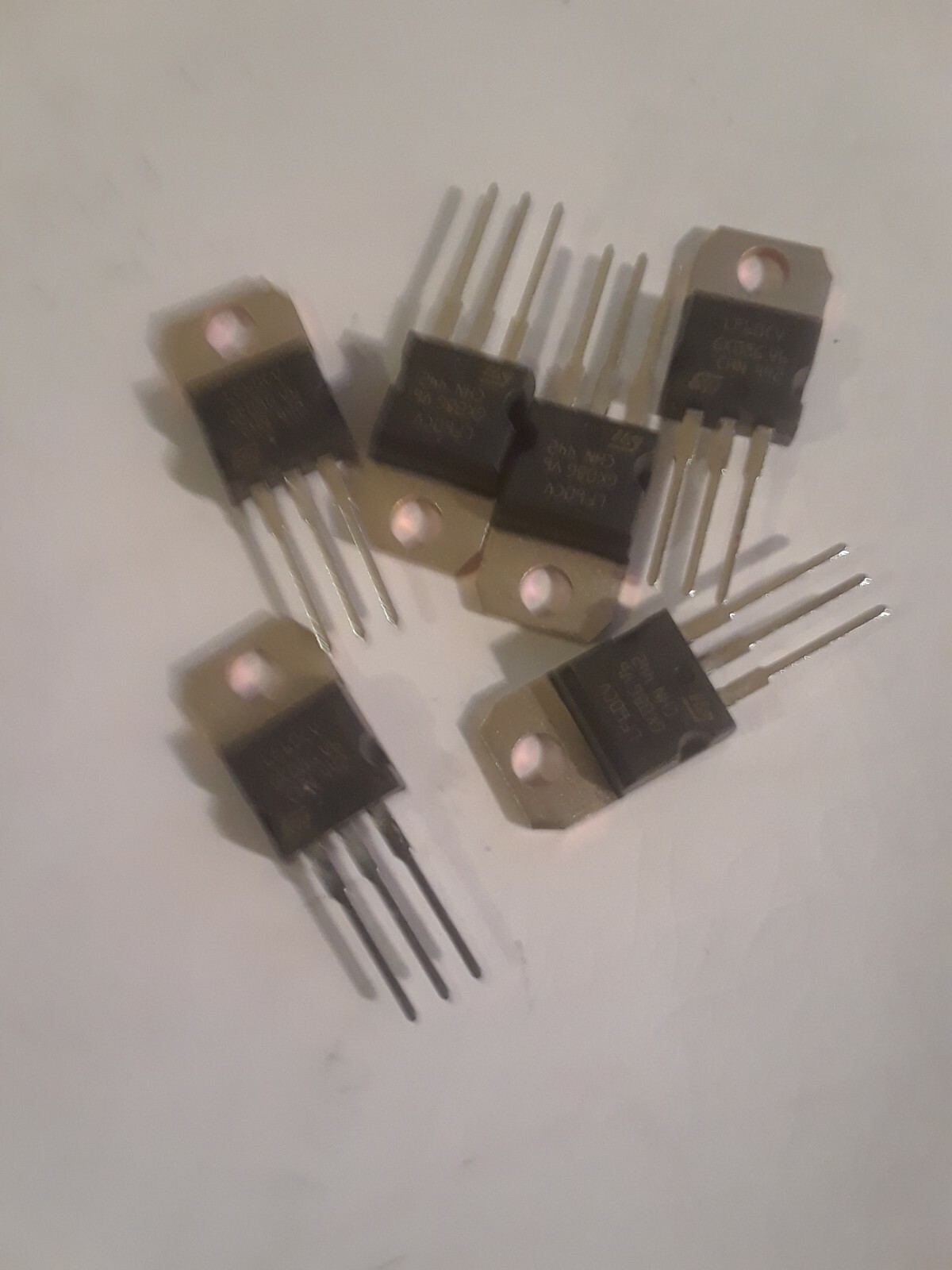 6 PCS, LF60CV, 6 V REGULATOR, .5 A