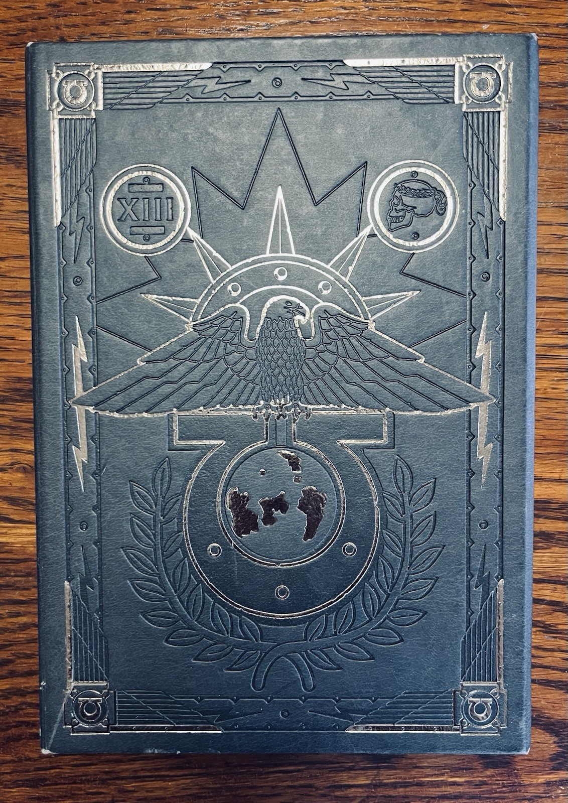 Roboute Guilliman: Lord of Ultramar - Numbered #1585 - 1st Ed. - Pristine