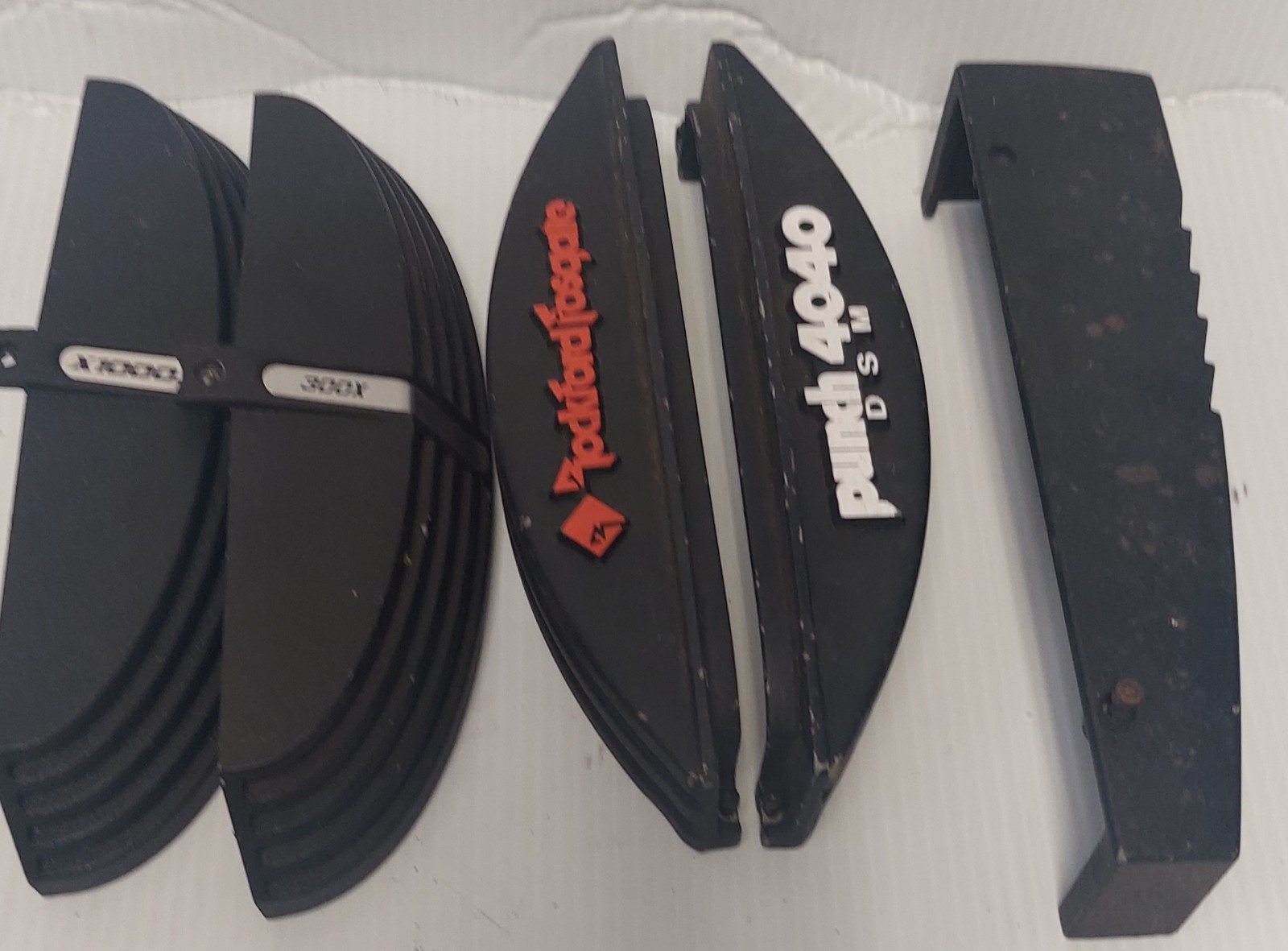 ROCKFORD FOSGATE END CAPS SOLD AS A LOT 5 PC