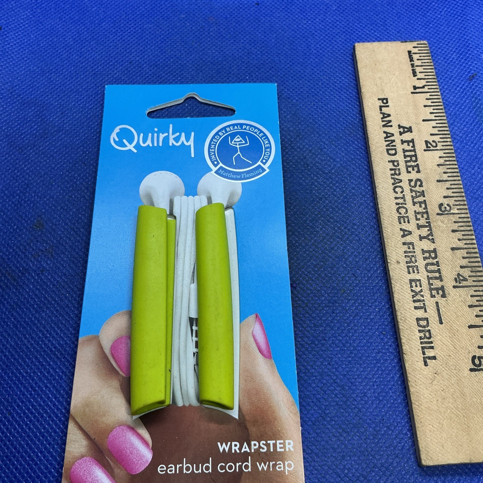 Quirky Wrapster Pop Earbud Cord Wrap iPhone iPod Headphones Organizer - Green.