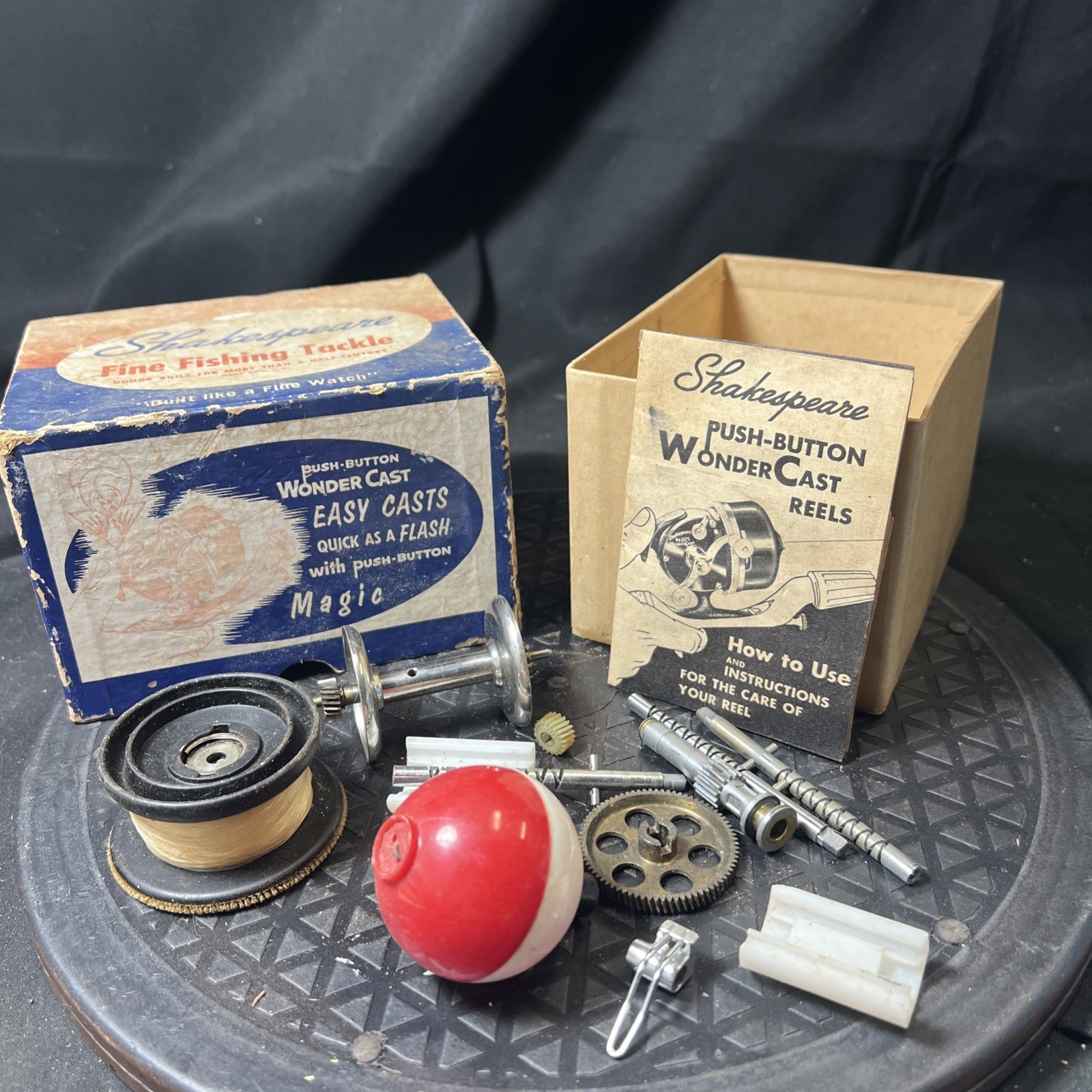 Vintage Shakespeare Fishing Tackle Collection of Fishing Items