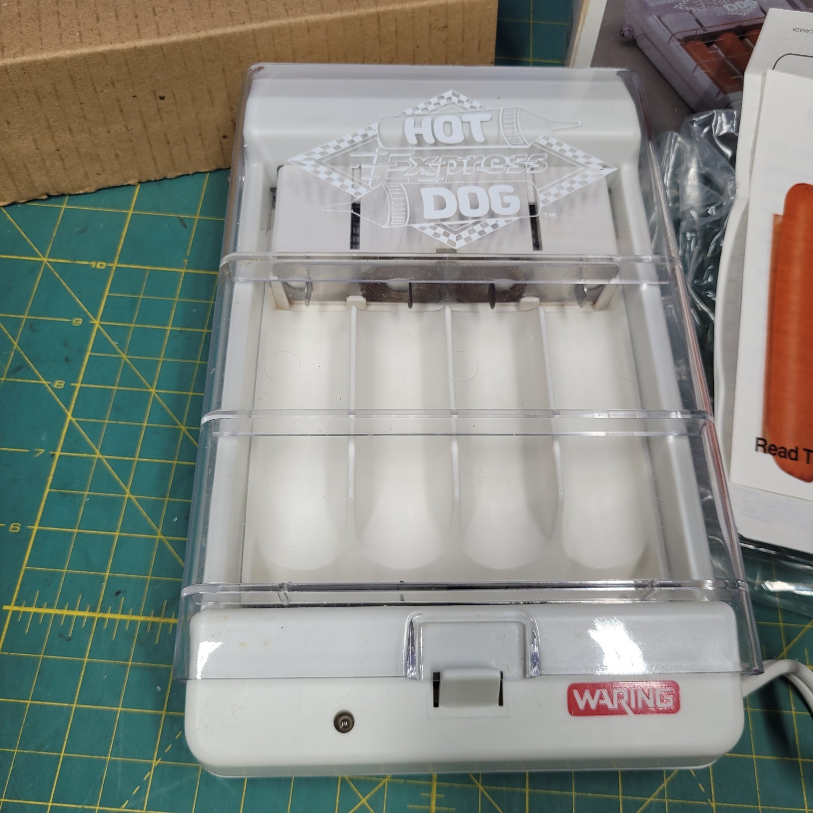 Vintage Waring Hot Dog Express Cooker - HDC10-1 Tested With Box