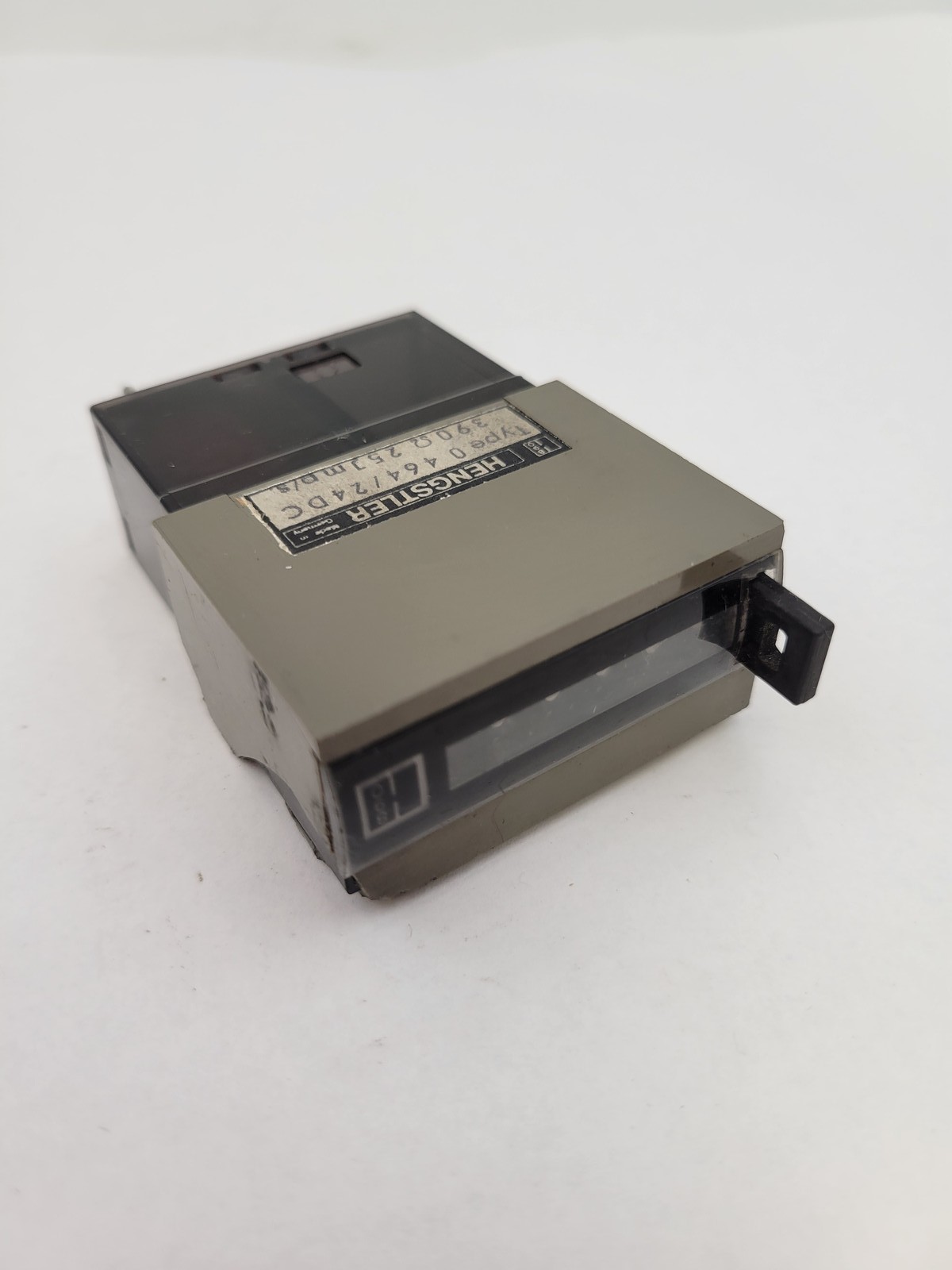 HENGSTLER Type 0 464 Pulse Counter 24DC Panel Mount Totalizing 464 Series
