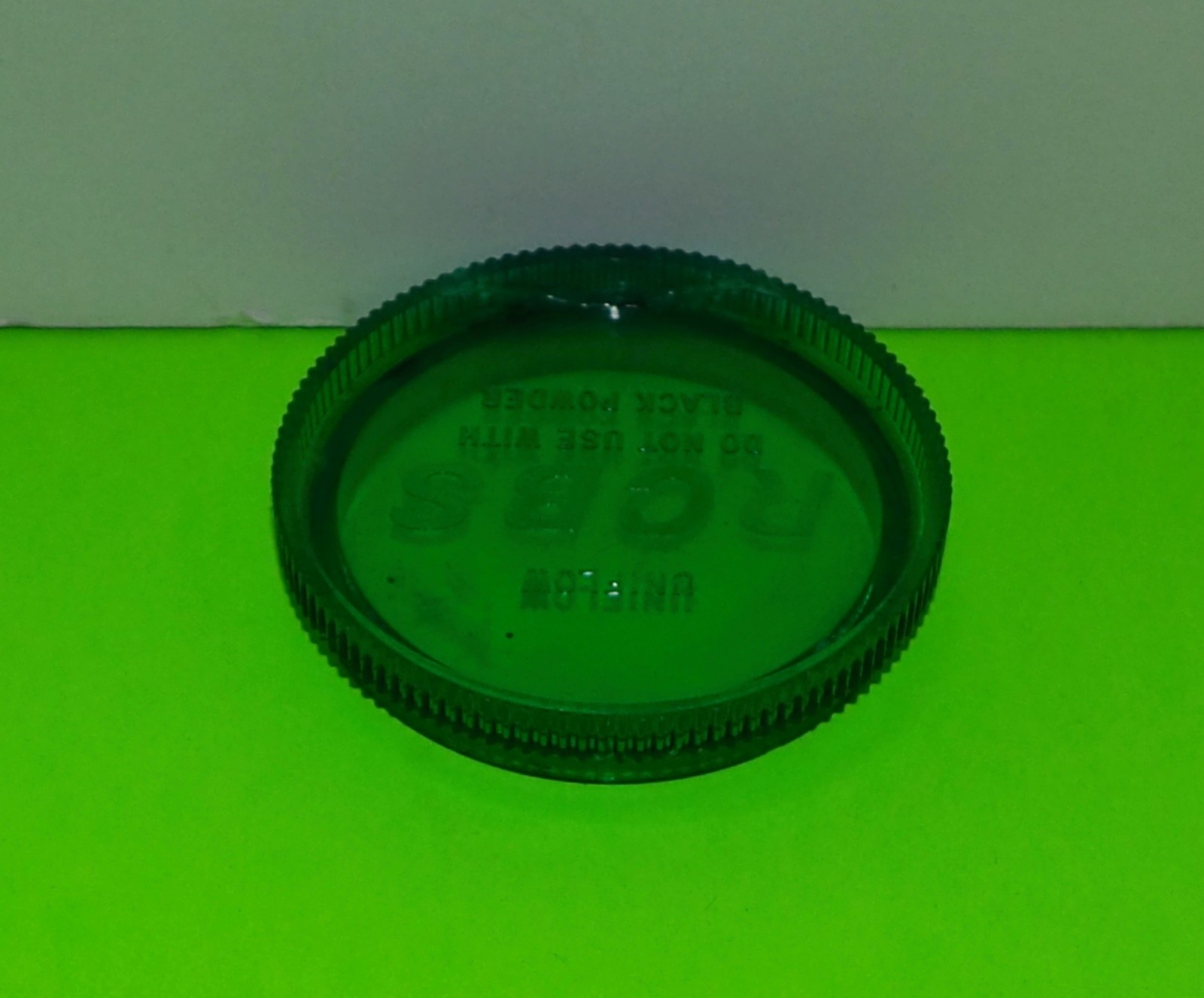 RCBS Uniflow Powder Measure-Top-(Green Plastic)-outer edges are rough