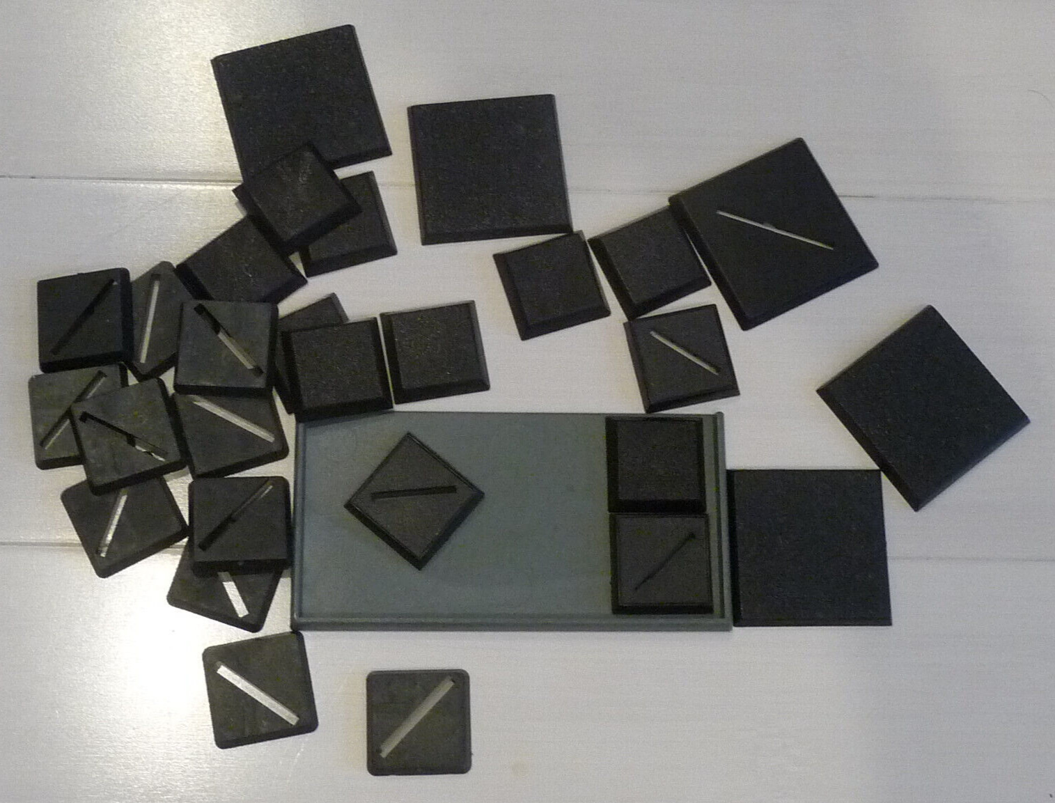 Lot of 11 - Warhammer Fantasy Battles Square 25mm x 100mm Regiment Bases 