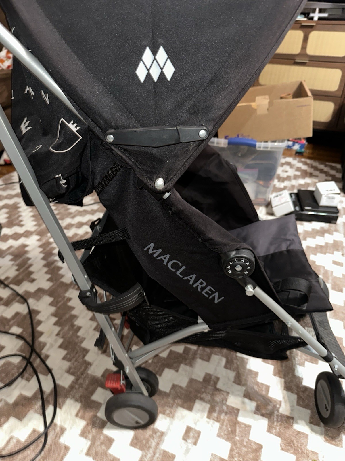 Maclaren Triumph Umbrella Stroller Black Lightweight