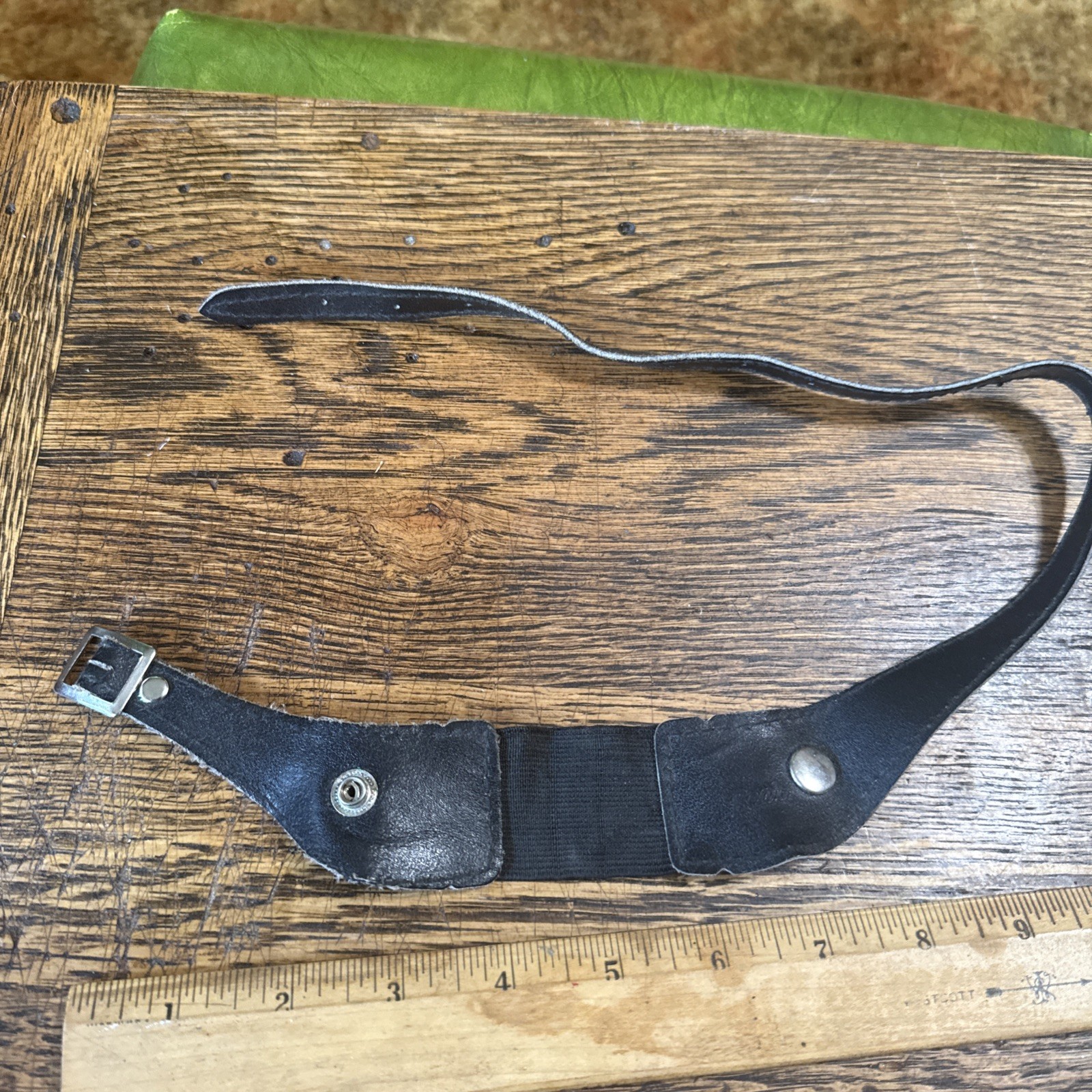 vintage 1960's BEAR ARCHERY Black Leather QUIVER Strap ?