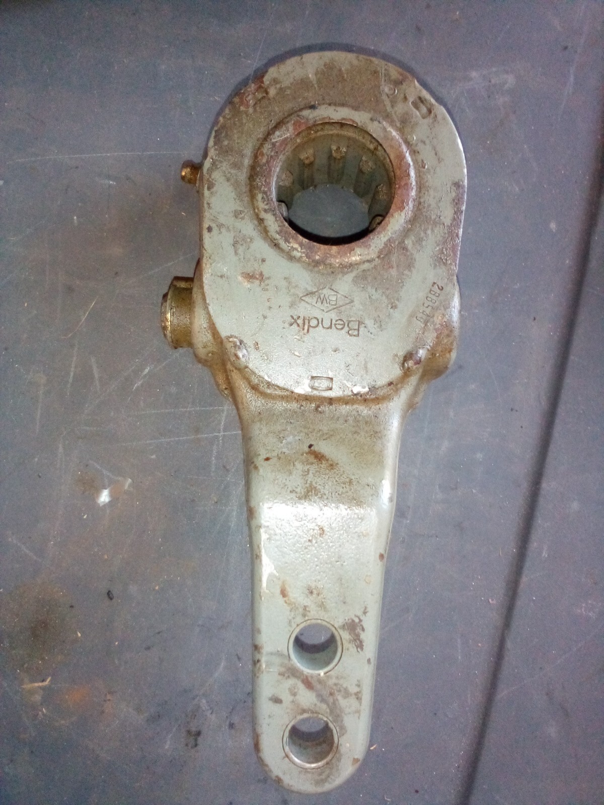 Bendix Heavy Duty 2-Hole Manual Slack Adjuster 1-1/2" 10-Spline  Old Style Mack