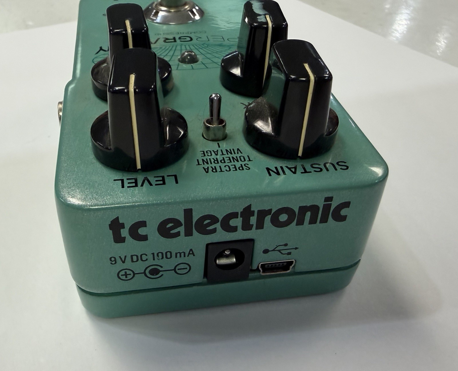 TC Electronics Hyper Gravity Compressor Effects Pedal