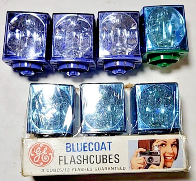 GE + Westinghouse Blue Dot Bluecoat Flashbulbs Flashcubes Lot