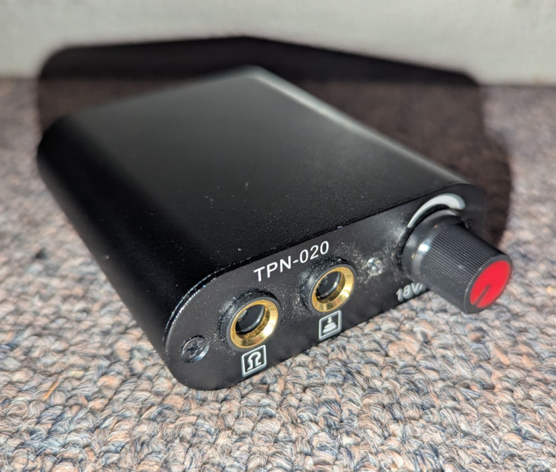 Tattoo Power Supply for Coil and Rotary Guns incl Pedal and additional 1/4"cable