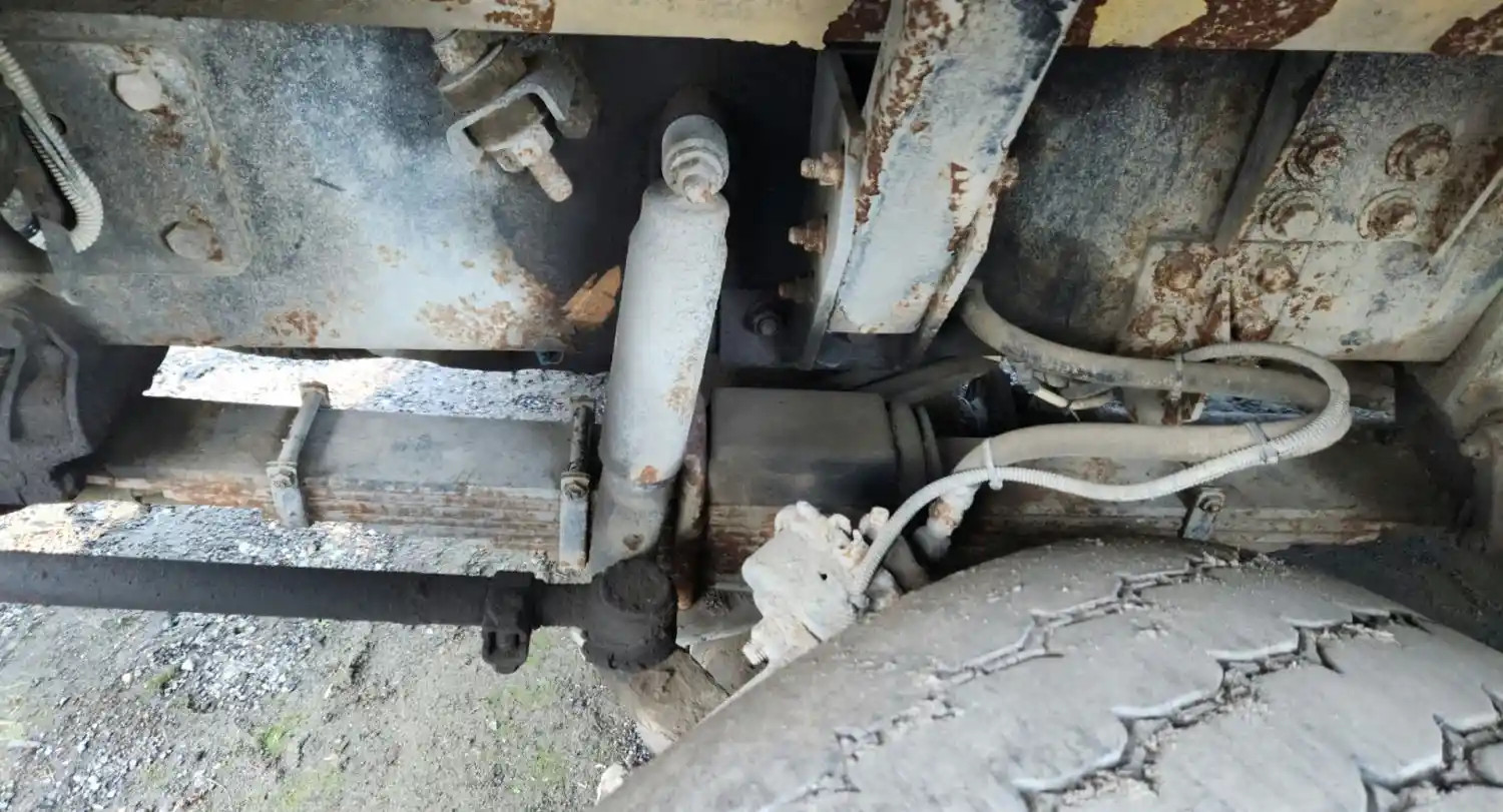 (Used) 2001 Volvo ACL Autocar, FRONT LEAF SPRINGS Front Leaf & Springs  P-62386