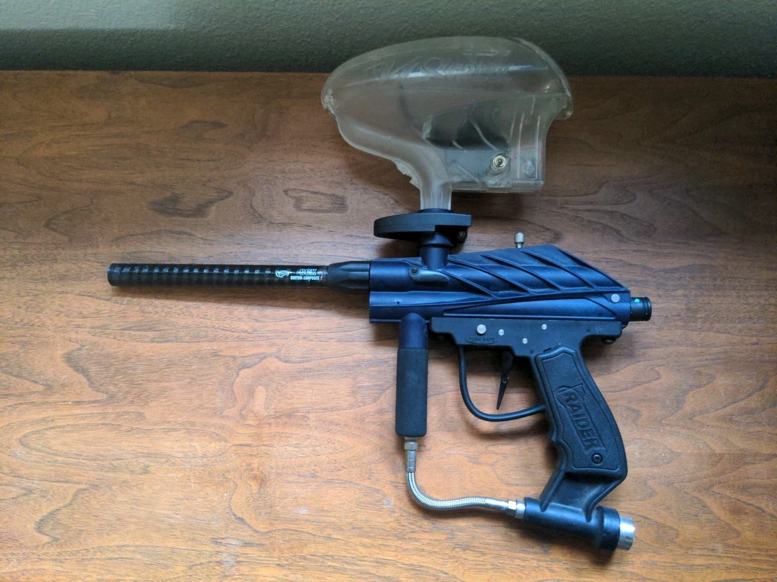 Raider CCX Custom Composite X Mechanical Paintball Marker VL Quantum Viewloader