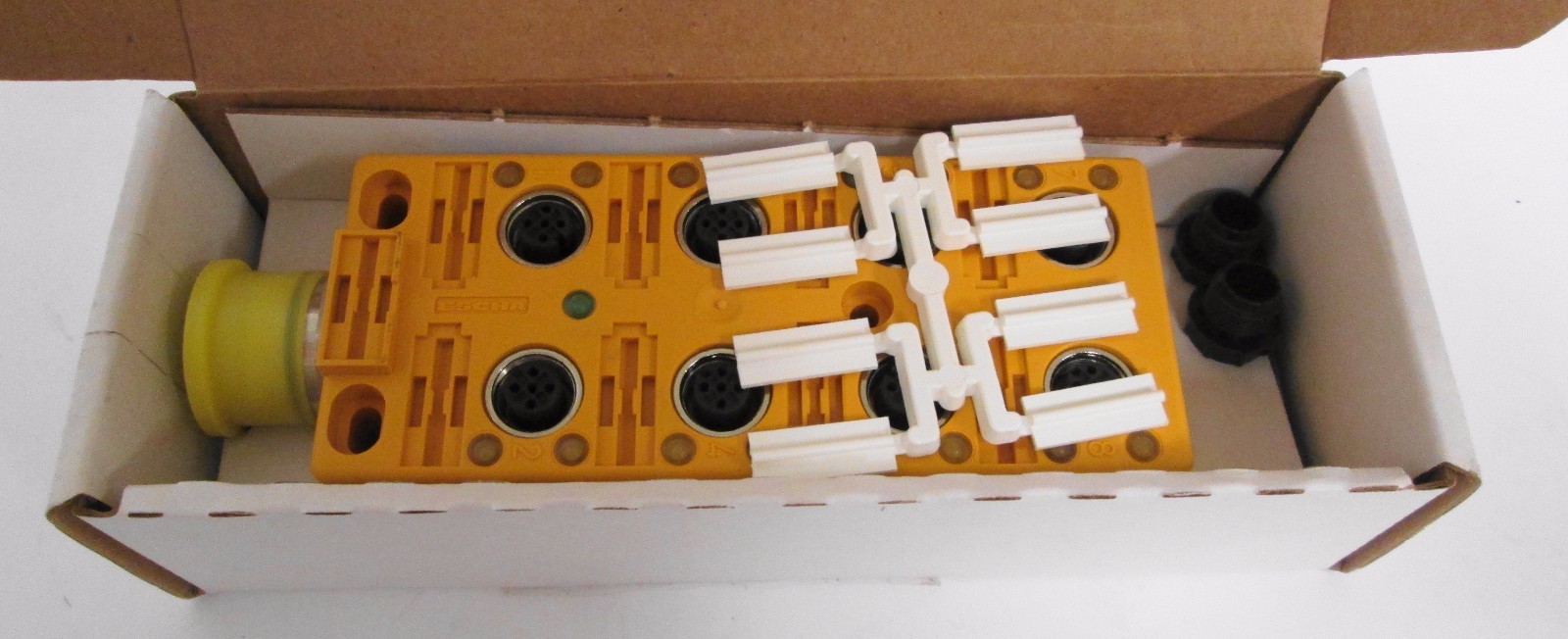 Turck VB80.5-N7X17-CS 19  U99-14514 Eurofast Multibox Junction Box 8-Port