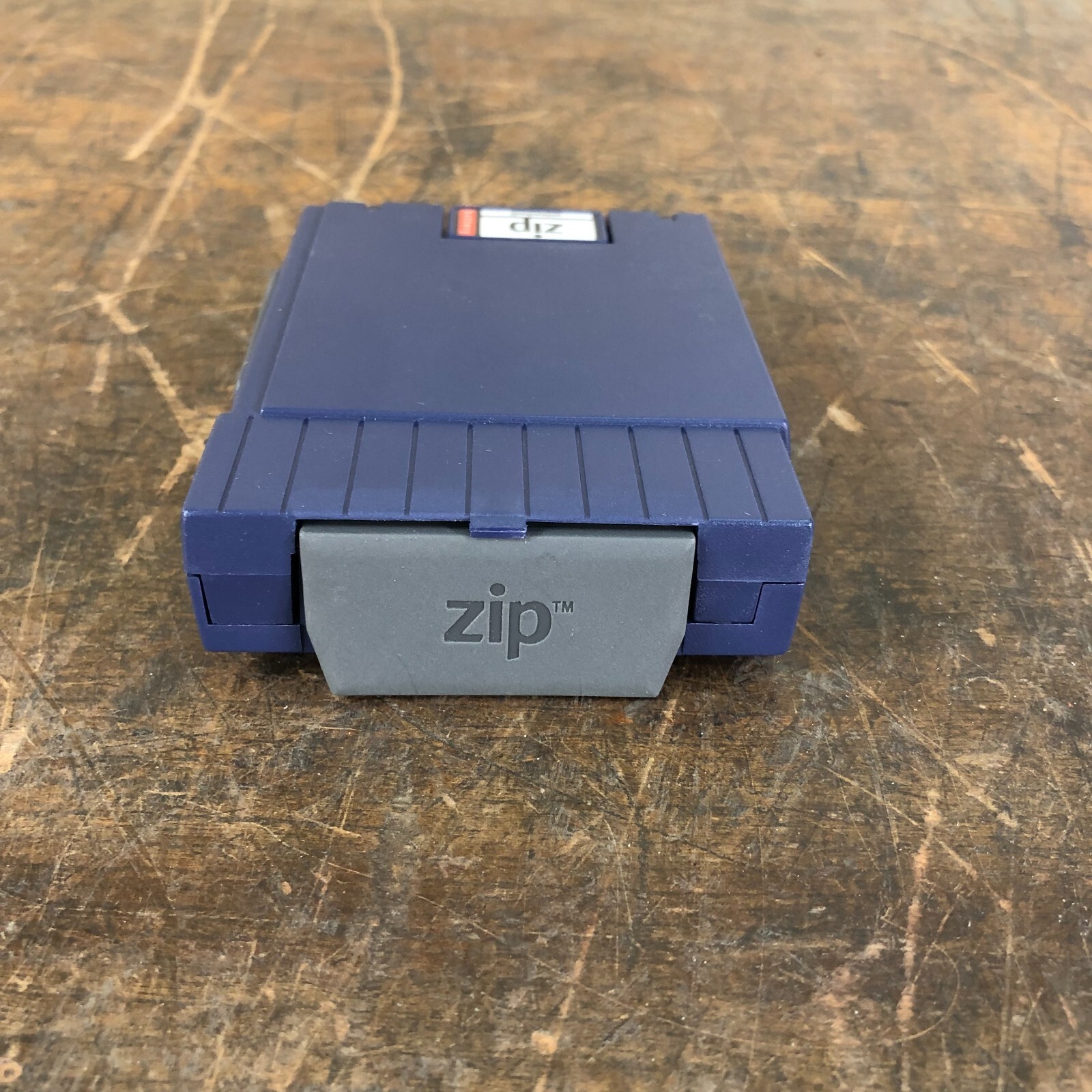 Iomega Zip Unleashed! Battery Pack Power Supply for Zip Disk Drives in BOX