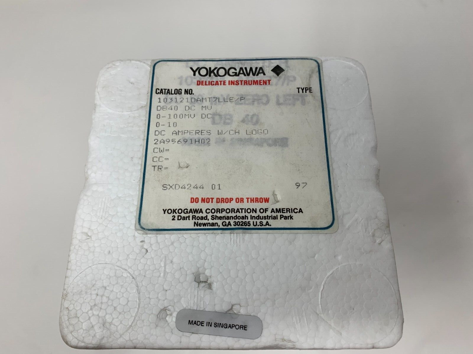 Yokogawa 103121DAMT Voltmeter 0-10VDC 103121DAMT7LLE/P w/Cutler-Hammer Logo
