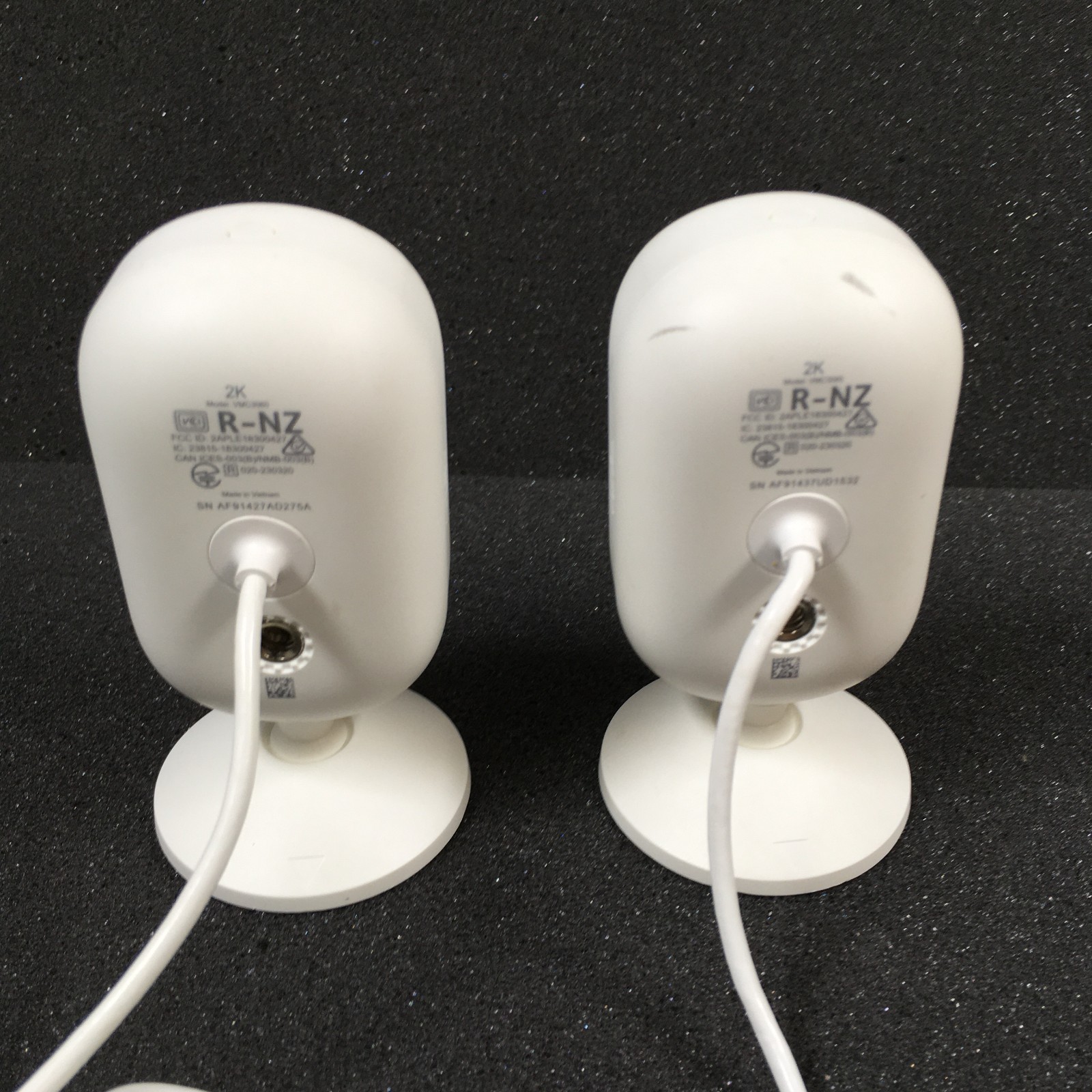 Arlo Essential Indoor (2nd Gen.) Wired 2K Security Camera VMC3060 - (2 PACK)