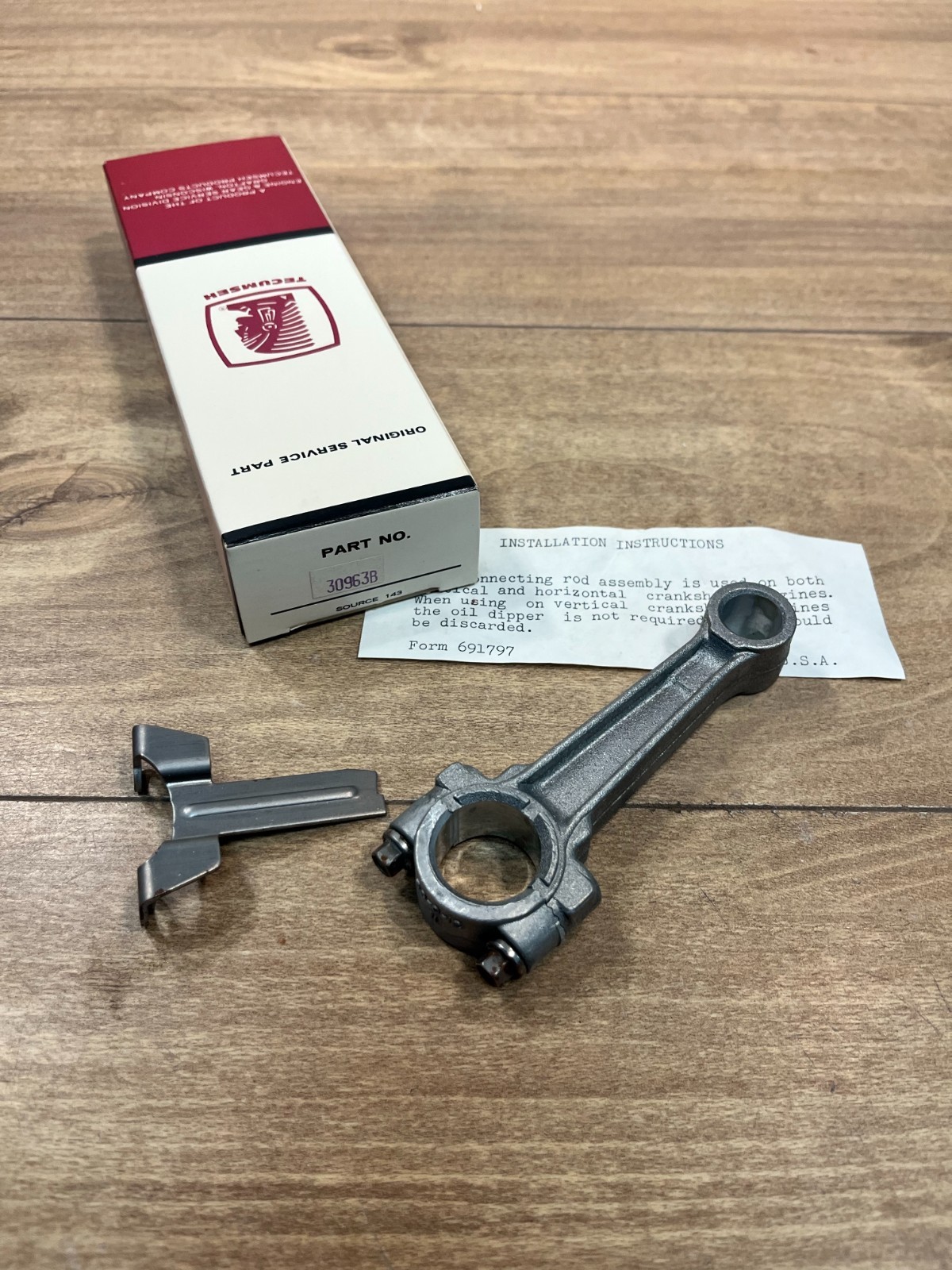 New TECUMSEH OEM NOS CONNECTING ROD / 30963B